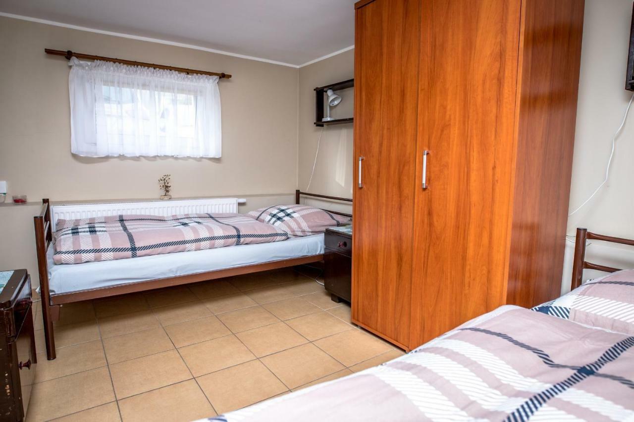 Pokoje Goscinne Arkadia Wrzesnia Luaran gambar