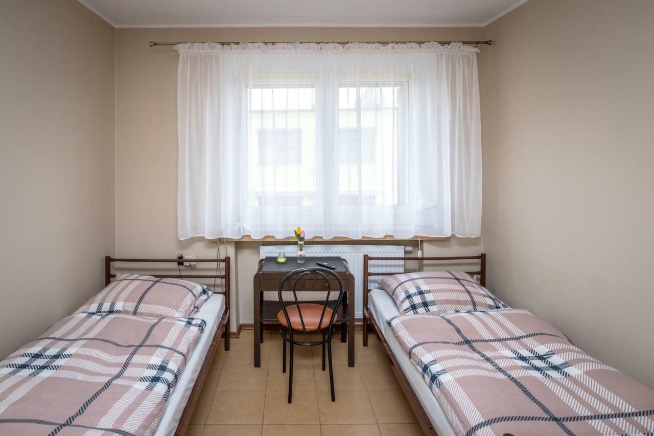 Pokoje Goscinne Arkadia Wrzesnia Luaran gambar